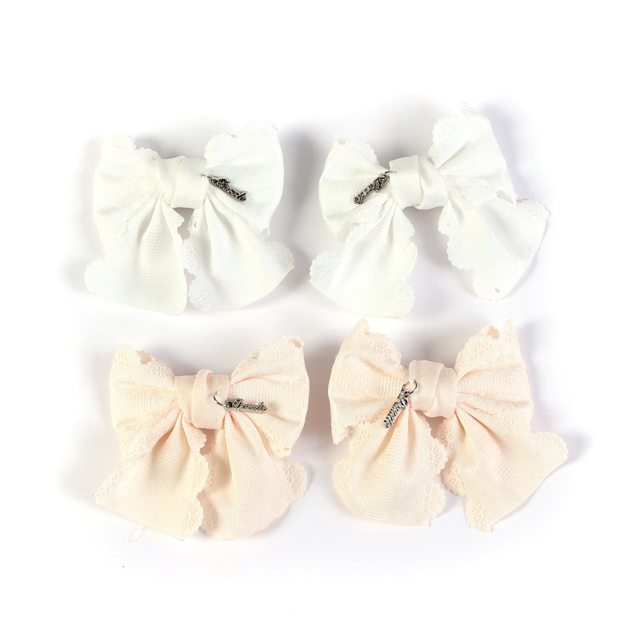 clip scalloped set