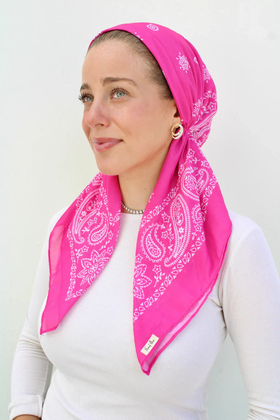 headscarf short pretied paisley