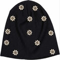 beanie scattered pearl flowers