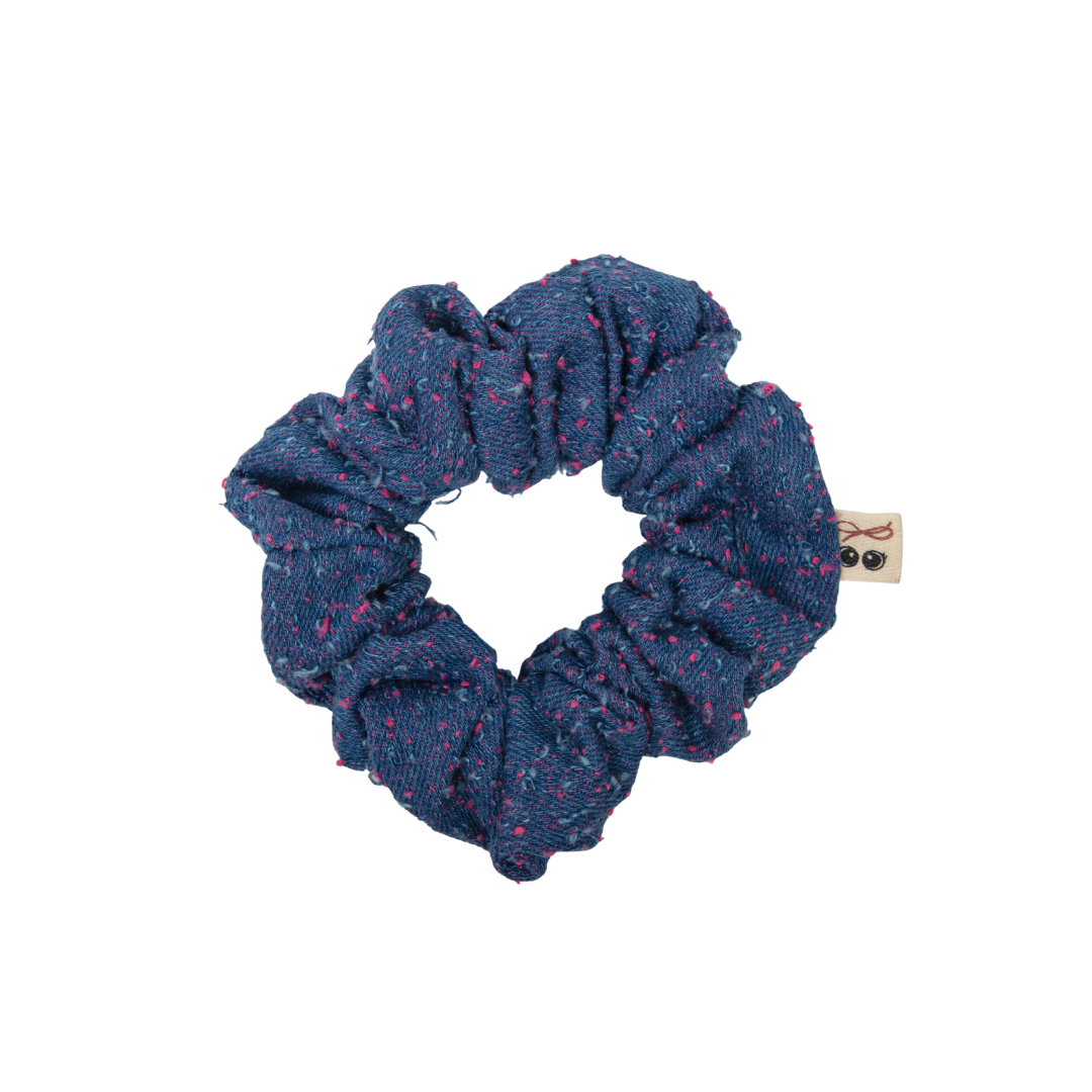 pony scrunchie fray denim