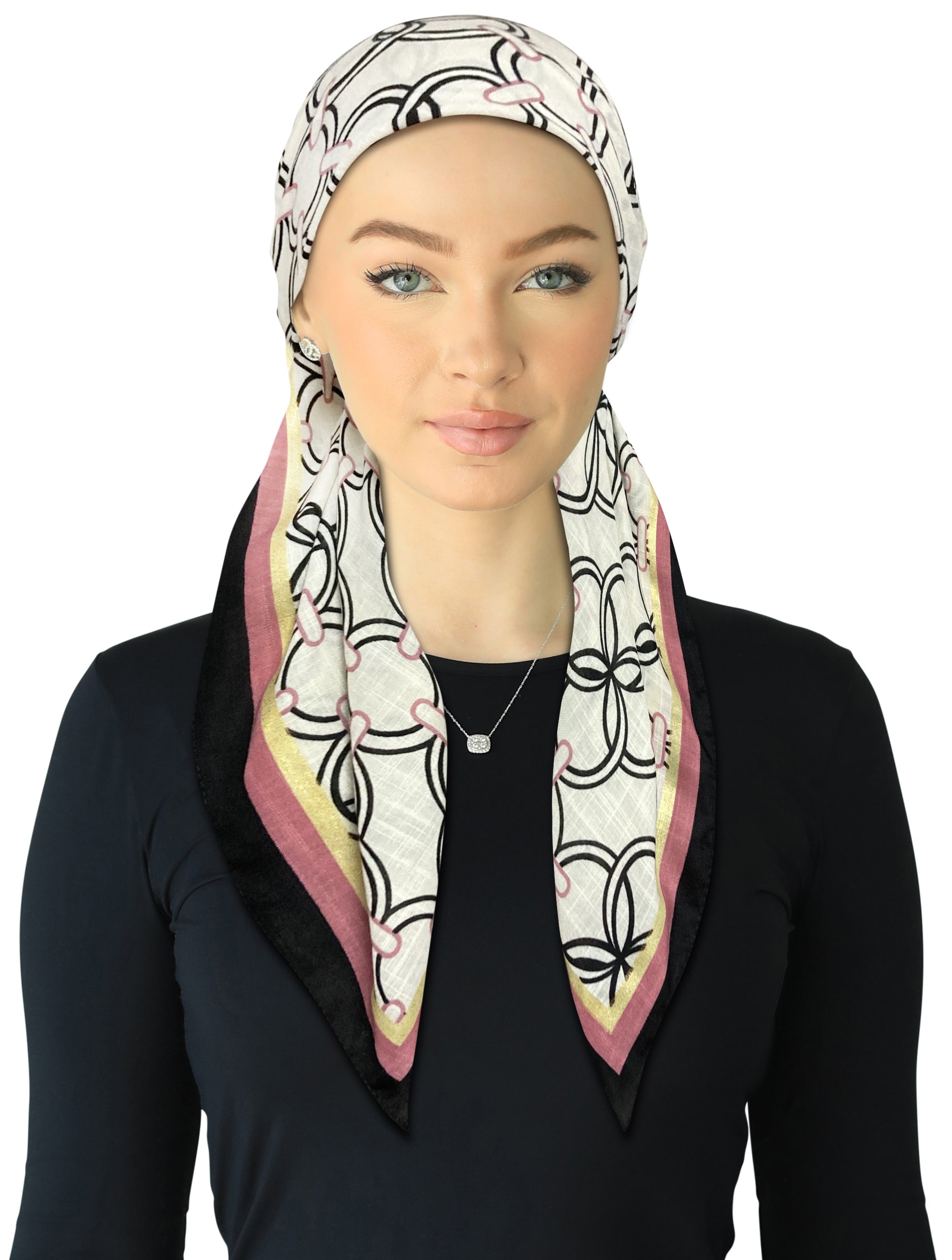 headscarf open circled with border