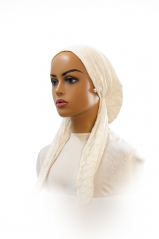 headscarf closed lunaria