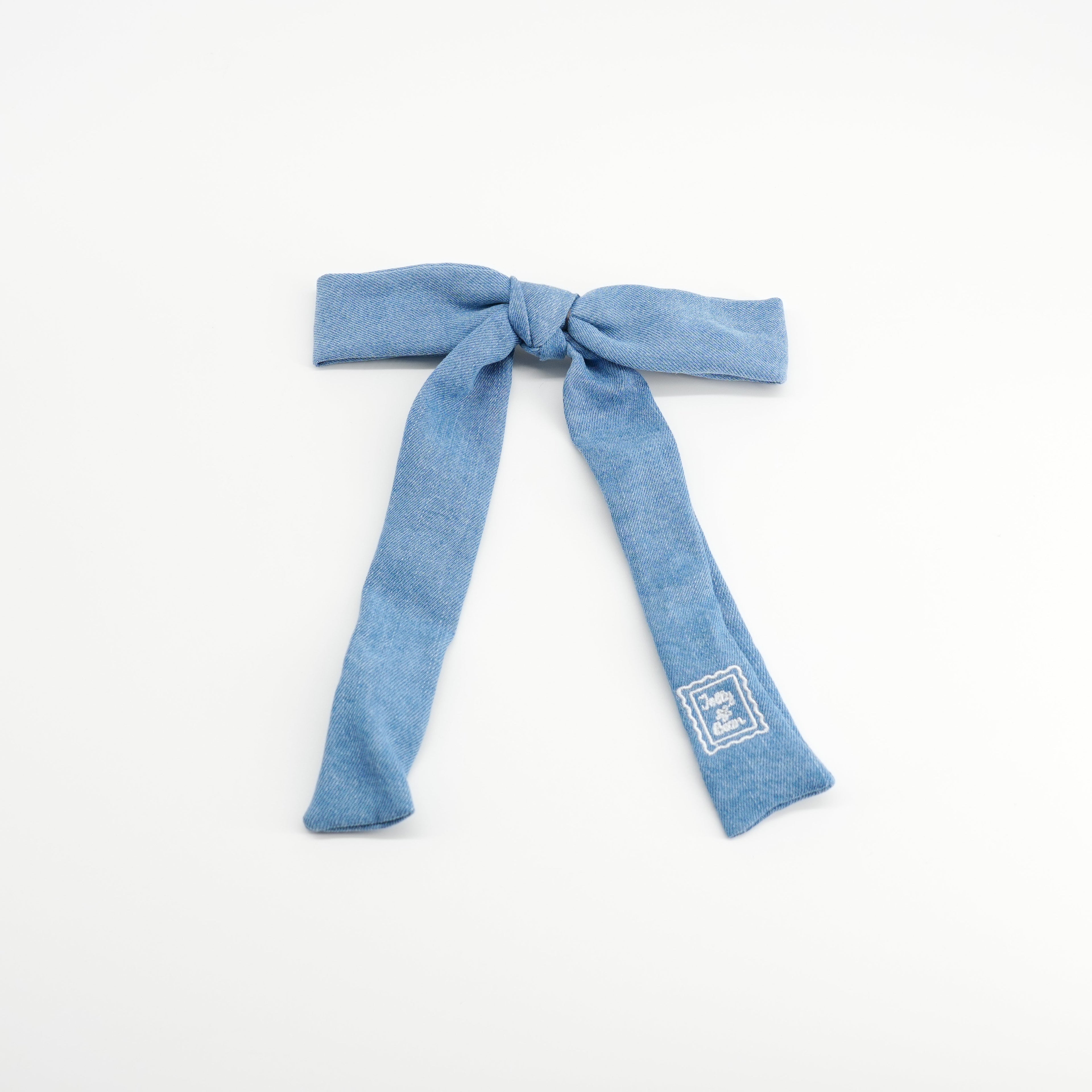 clip denim stamp bow
